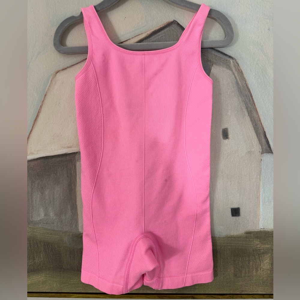 ALL IN MOTION Girls' Seamless Bike Gymnastics Dance Leotard Hot Pink Size XS 4/5